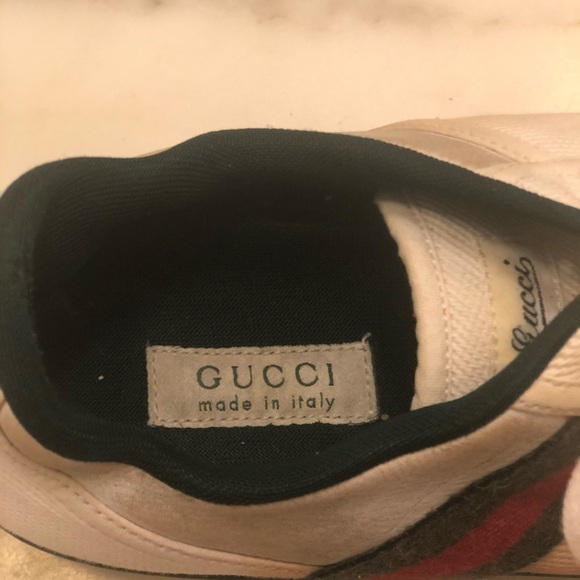 Gucci Sneakers - Picture 2 of 4